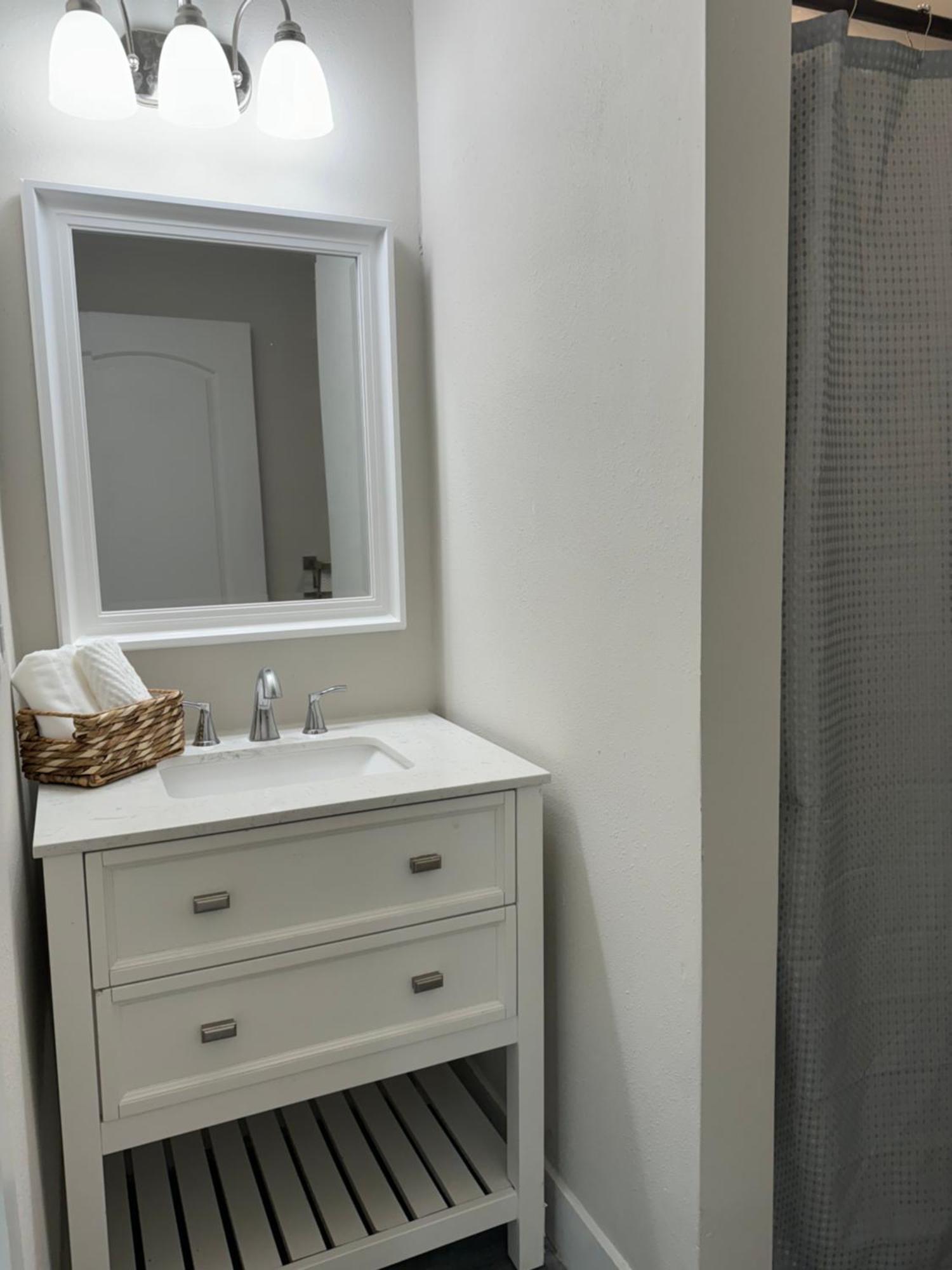 Deluxe Apartment Whit Laundry Tampa Exterior photo